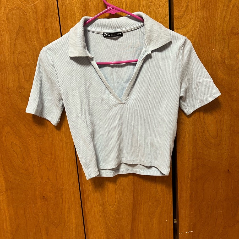 Stylish Women's Tops Collection - Yellow, Purple, Green. 5 tops - Picture 3 of 6